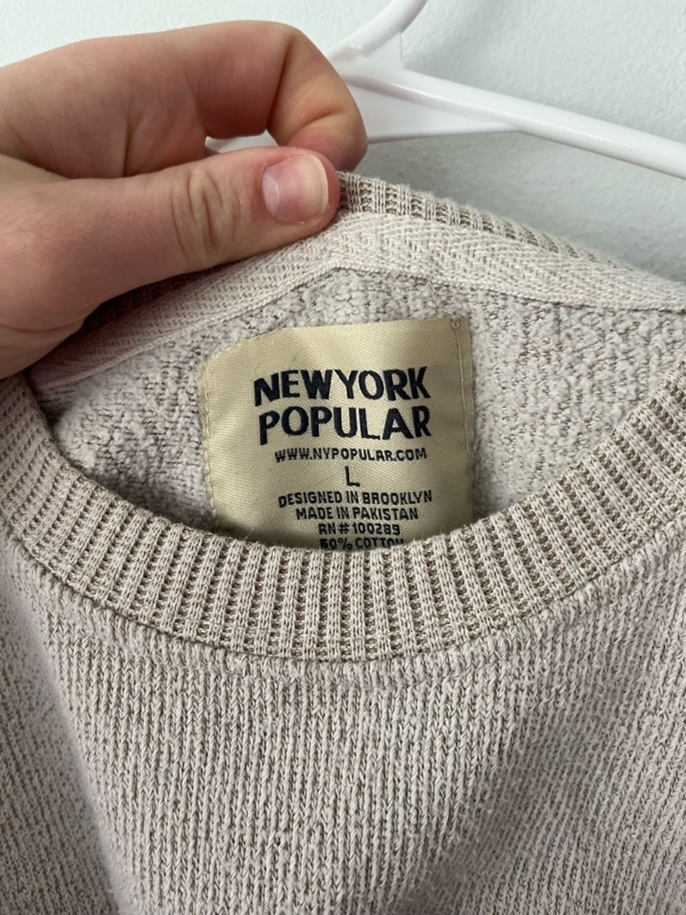 Boston crewneck large - Picture 2 of 2